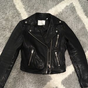 Aritzia Wilfred Free Richards Jacket. Size XS.